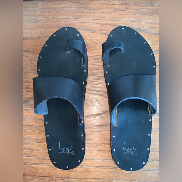 Beek! Finch Leather Toe Ring Sandal 
EUC - $85/Orig. $280 - Picture 2 of 14